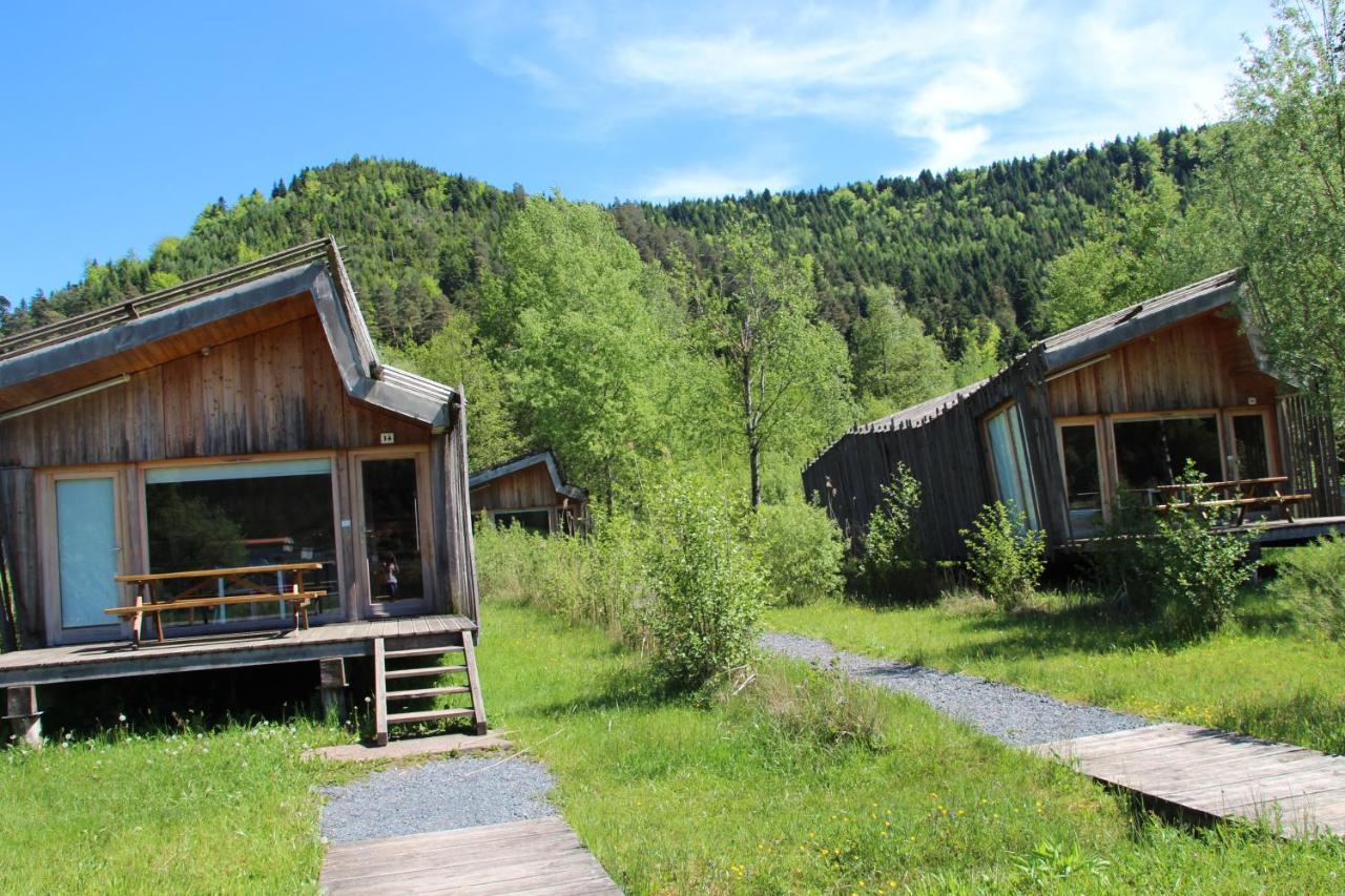 Vila Camping Des Lacs*** Celles-sur-Plaine Exteriér fotografie